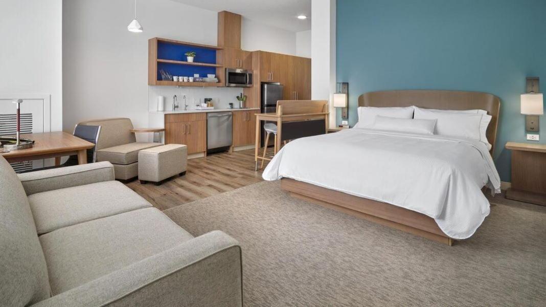 Element Edmonton West Hotel Exterior photo